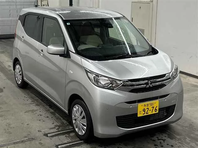 Mitsubishi eK Wagon B33W 2025